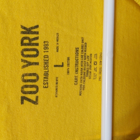 Zoo York tee in men's Large - Picture 3 of 3